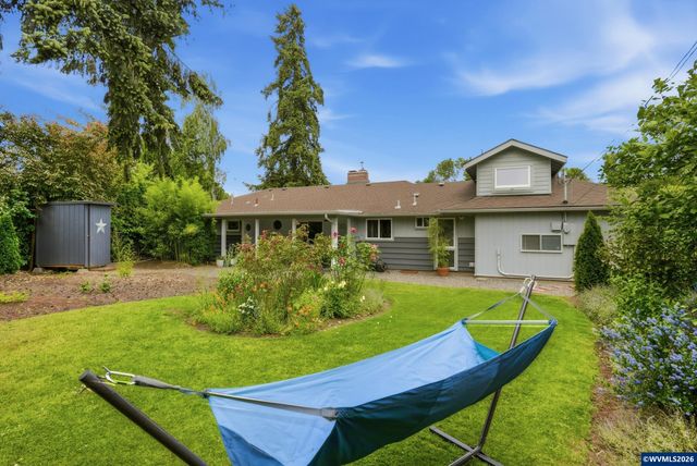 2530 Sharon Wy, Eugene, OR 97401