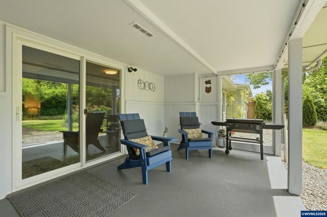 2530 Sharon Wy, Eugene, OR 97401