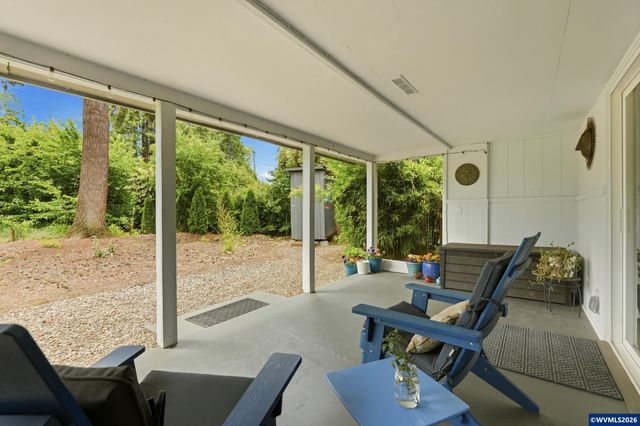 2530 Sharon Wy, Eugene, OR 97401