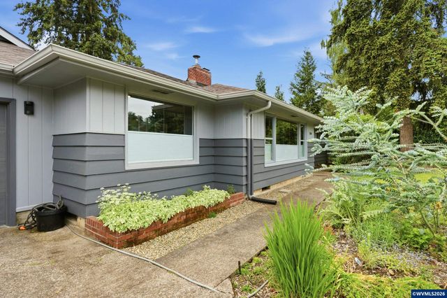 2530 Sharon Wy, Eugene, OR 97401