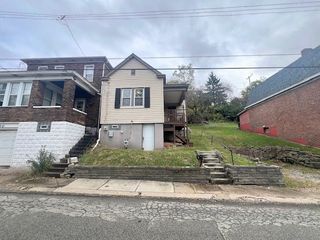 128 Parkway Ave, Chalfant Boro, PA 15112