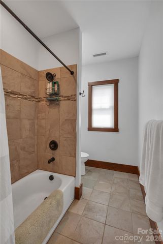 334 Willow Top Lane, Lake Lure, NC 28746