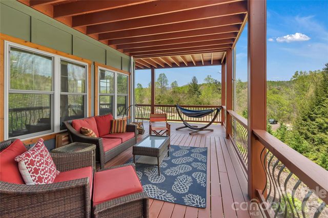 334 Willow Top Lane, Lake Lure, NC 28746