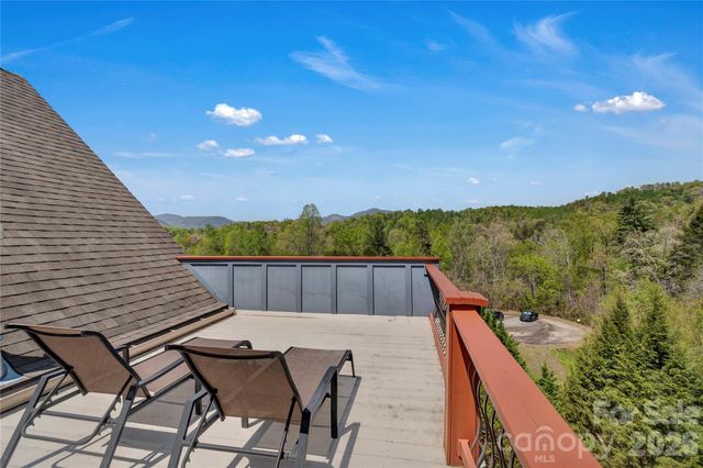 334 Willow Top Lane, Lake Lure, NC 28746