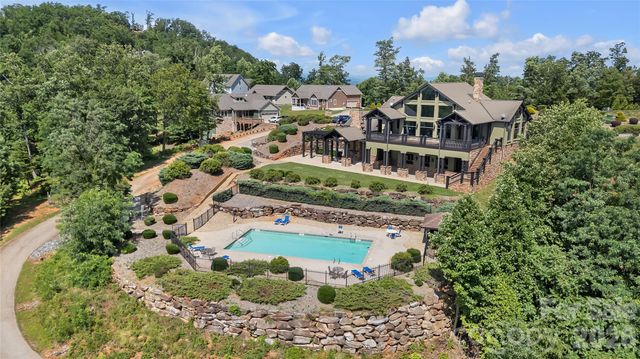 334 Willow Top Lane, Lake Lure, NC 28746