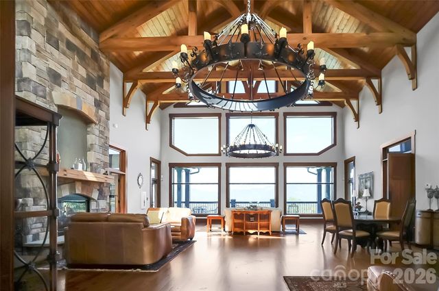 334 Willow Top Lane, Lake Lure, NC 28746