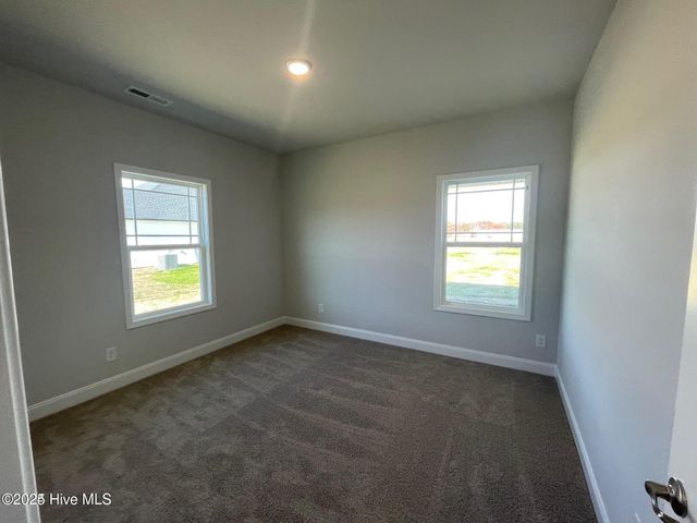 114 Seashore Street, Grimesland, NC 27837