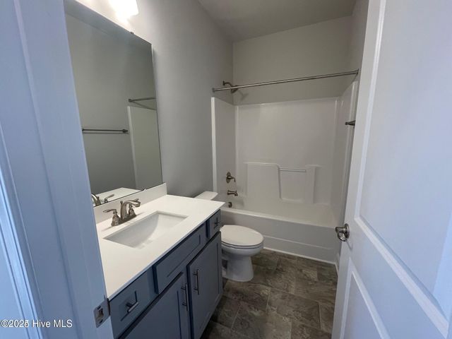 114 Seashore Street, Grimesland, NC 27837