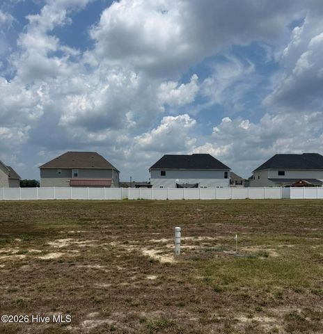 114 Seashore Street, Grimesland, NC 27837