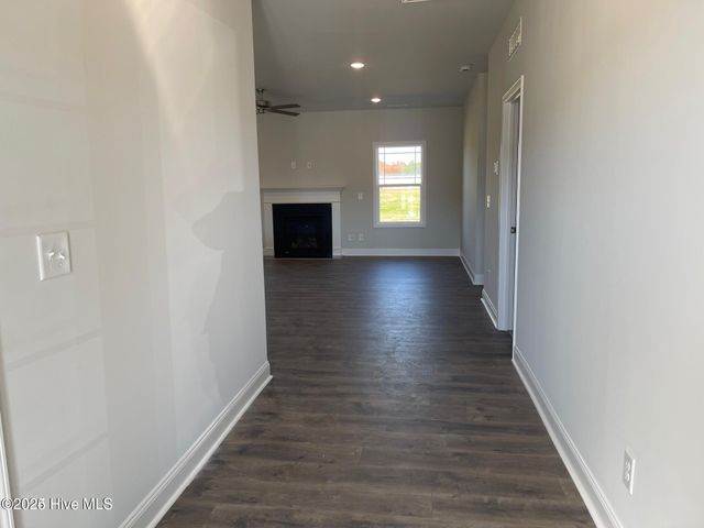 114 Seashore Street, Grimesland, NC 27837