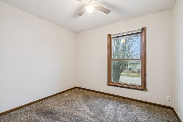 1626 Homewood Lane NE, Cedar Rapids, IA 52402