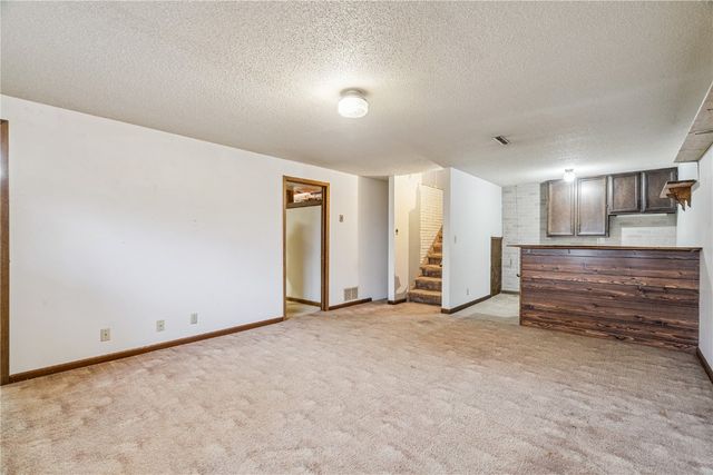 1626 Homewood Lane NE, Cedar Rapids, IA 52402