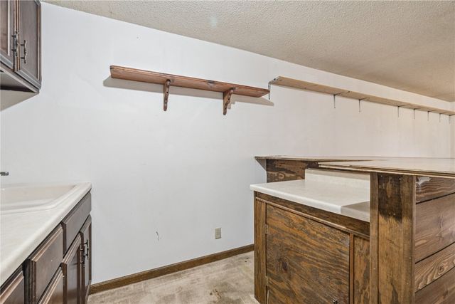 1626 Homewood Lane NE, Cedar Rapids, IA 52402