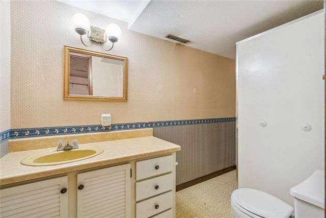 1626 Homewood Lane NE, Cedar Rapids, IA 52402