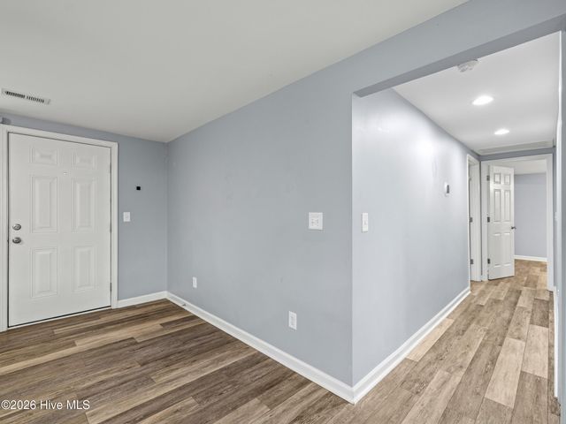 204 Fifth Avenue, Jacksonville, NC 28546