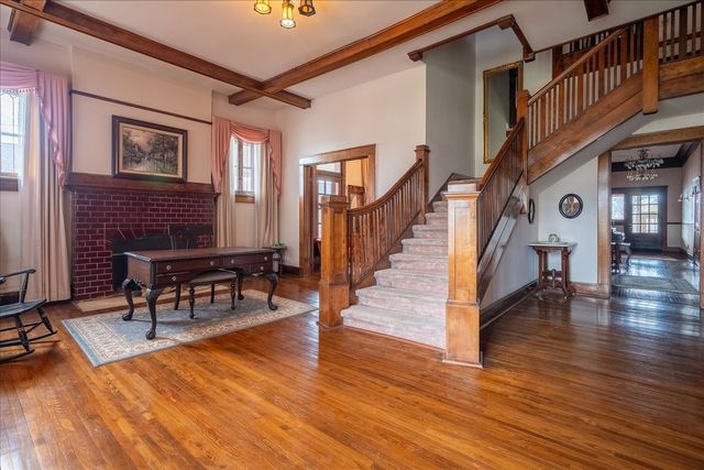 235 Pulaski St, Lawrenceburg, TN 38464