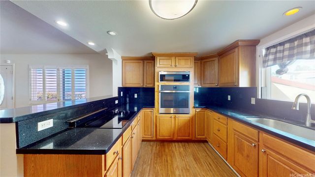 92-831 Wainohia Street, Kapolei, HI 96707