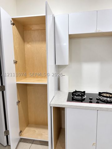 1510 N 73rd Way 1, Hollywood, FL 33024
