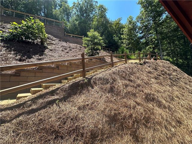 138 Rhondas Way, Ellijay, GA 30540