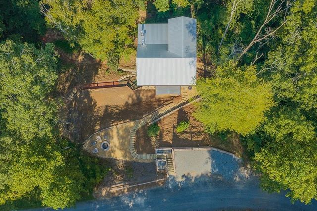 138 Rhondas Way, Ellijay, GA 30540
