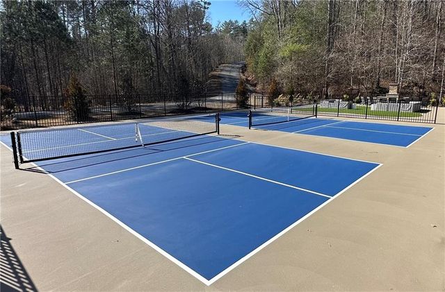 138 Rhondas Way, Ellijay, GA 30540
