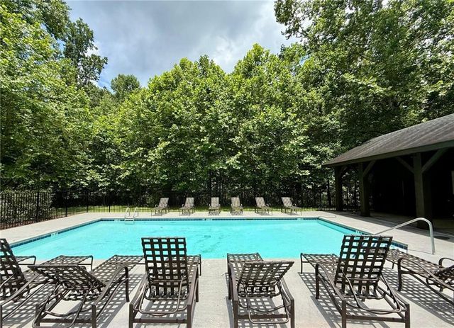 138 Rhondas Way, Ellijay, GA 30540
