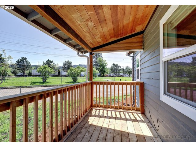 6517 Se 99TH Ave, Portland, OR 97266