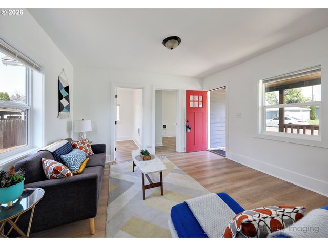 6517 Se 99TH Ave, Portland, OR 97266