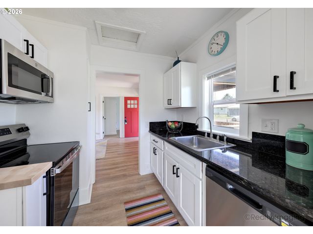 6517 Se 99TH Ave, Portland, OR 97266