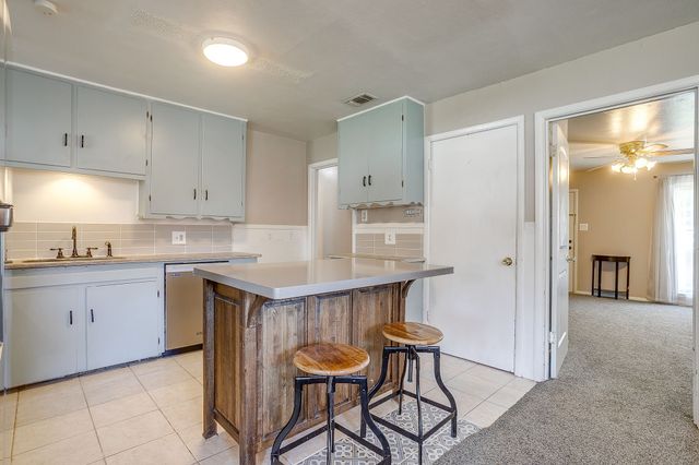 8304 Doreen Avenue, Fort Worth, TX 76116