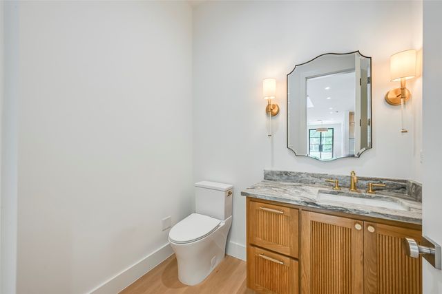 3304 Royal Lane, Dallas, TX 75229