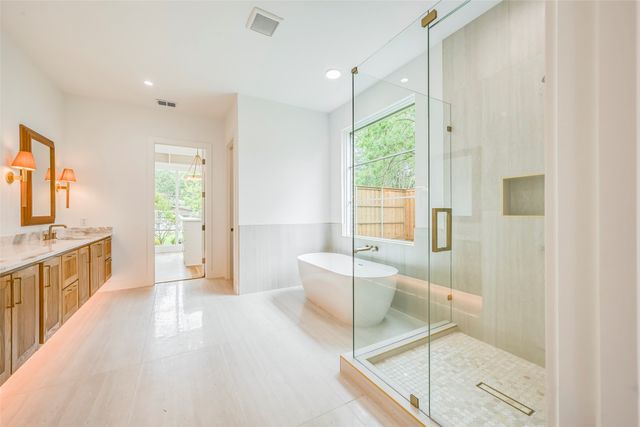 3304 Royal Lane, Dallas, TX 75229