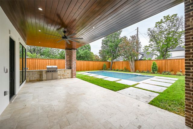 3304 Royal Lane, Dallas, TX 75229