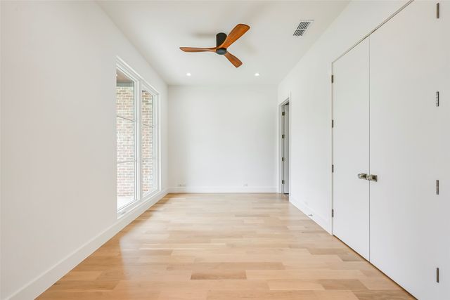 3304 Royal Lane, Dallas, TX 75229
