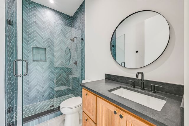 3304 Royal Lane, Dallas, TX 75229
