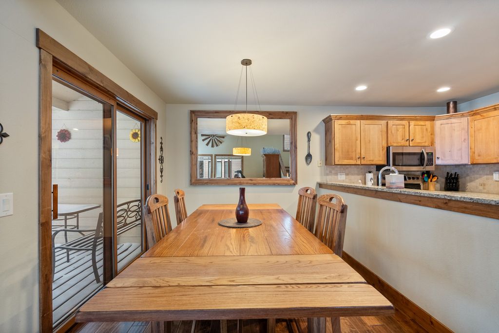 521 St Andrews Drive 121, Columbia Falls, MT 59912 photo 3