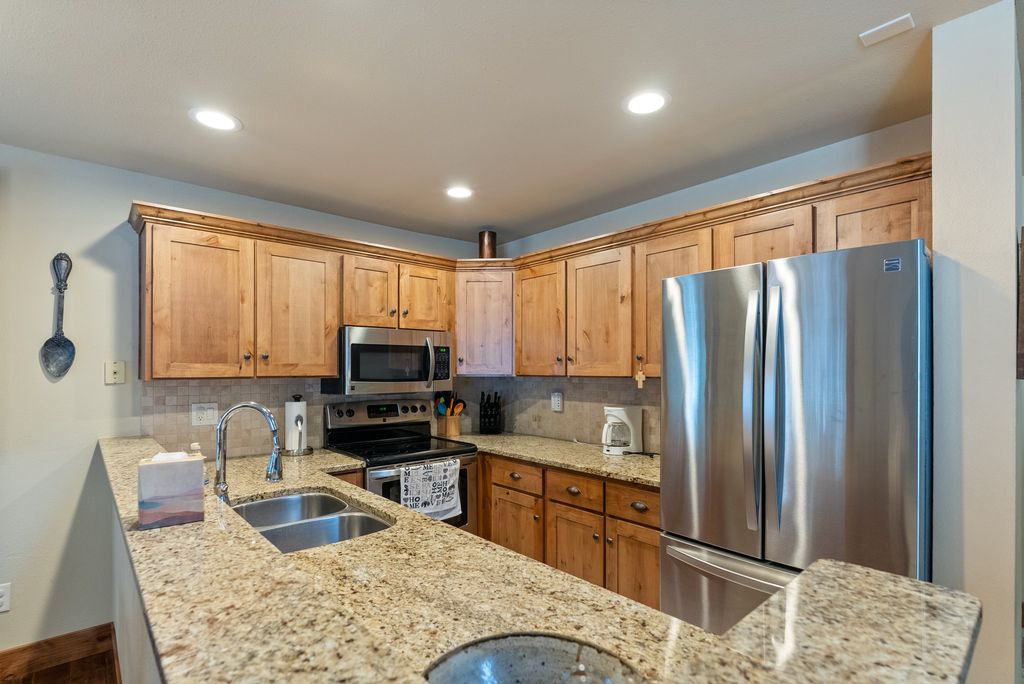 521 St Andrews Drive 121, Columbia Falls, MT 59912 photo 5