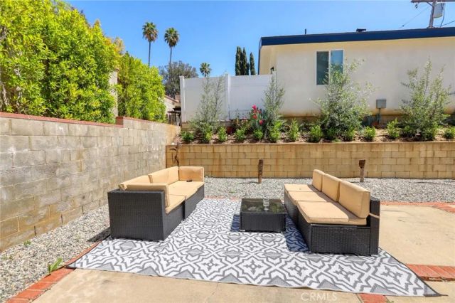 1412 N Louise Street, Glendale, CA 91207