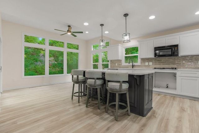 2404 SW Clear Creek Court, Blue Springs, MO 64015