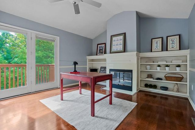 2404 SW Clear Creek Court, Blue Springs, MO 64015