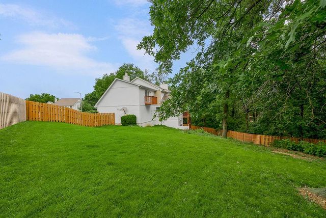 2404 SW Clear Creek Court, Blue Springs, MO 64015