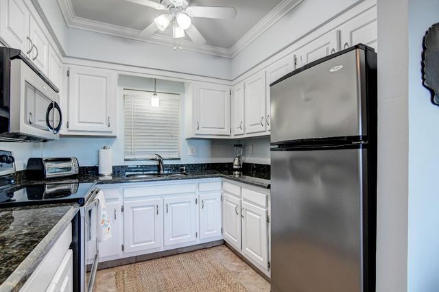 6520 N Ocean Boulevard 24, Ocean Ridge, FL 33435