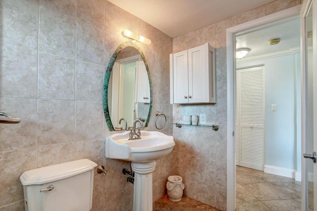 6520 N Ocean Boulevard 24, Ocean Ridge, FL 33435