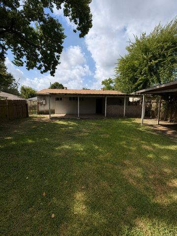 2405 Ingersol Avenue, Pasadena, TX 77506