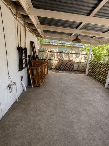 2405 Ingersol Avenue, Pasadena, TX 77506