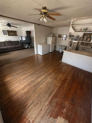 2405 Ingersol Avenue, Pasadena, TX 77506