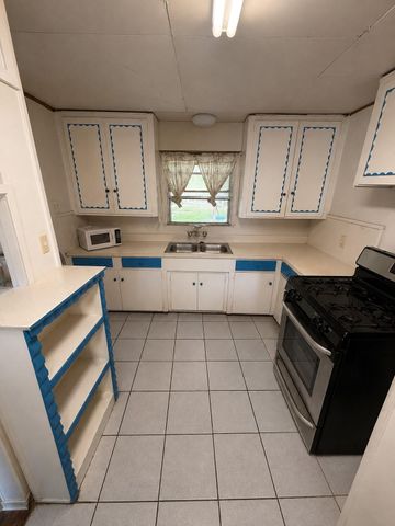2405 Ingersol Avenue, Pasadena, TX 77506