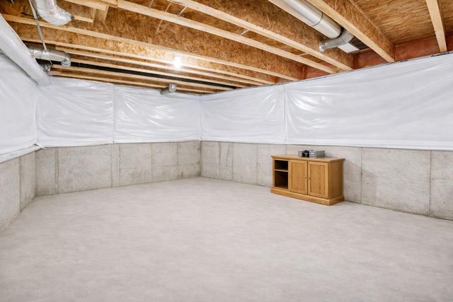 10351 Privet Drive, Crown Point, IN 46307