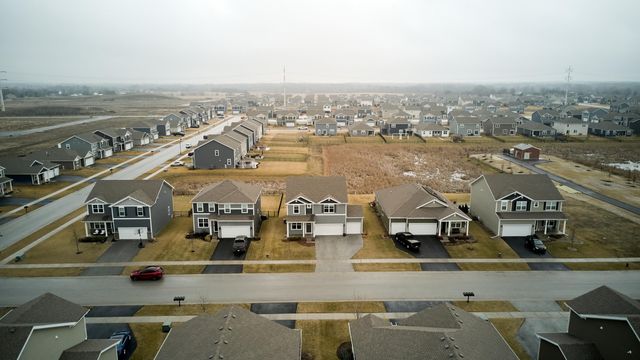 10351 Privet Drive, Crown Point, IN 46307