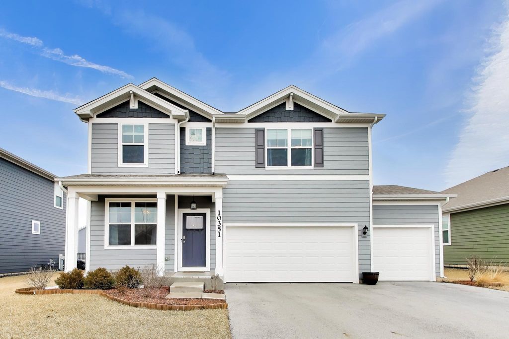 10351 Privet Drive, Crown Point, IN 46307